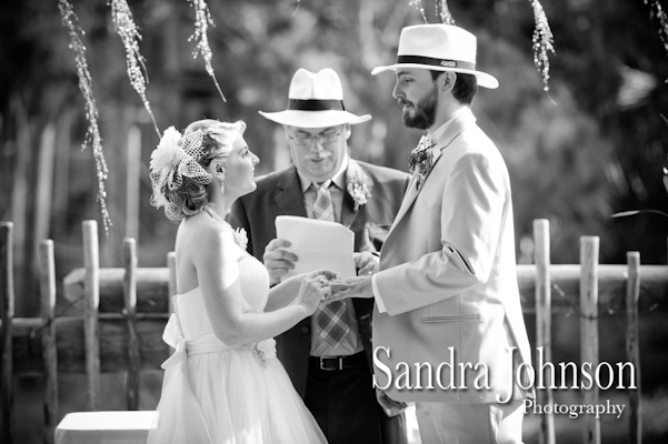 Best Brevard Zoo wedding photographer - Sandra Johnson (SJFoto.com)